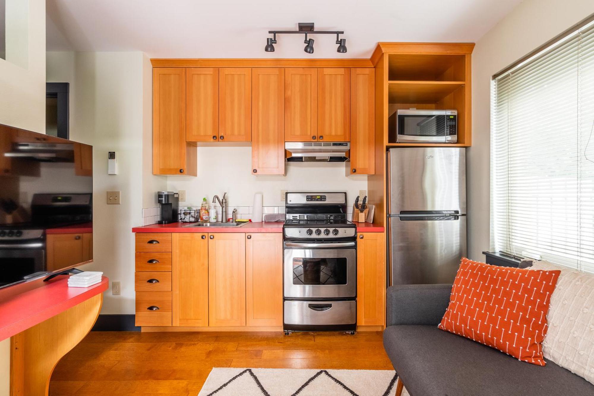 Collection - Perfect Micro By Shopping & Dinning Portland